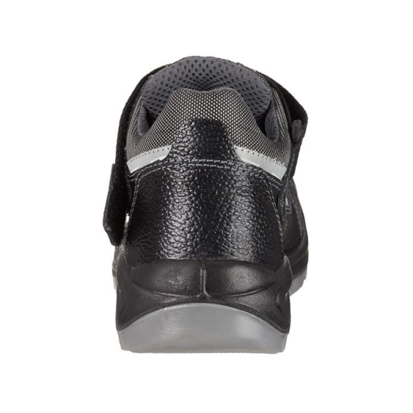 Полуботинки с перфорацией (сандалии) "Корвет-2"