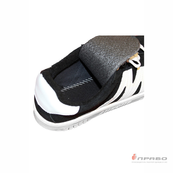 Кроссовки замшевые универсальные с ПВХ-подошвой чёрные с белой подошвой