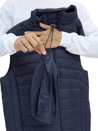 Жилет ДЕМИ стеганый
